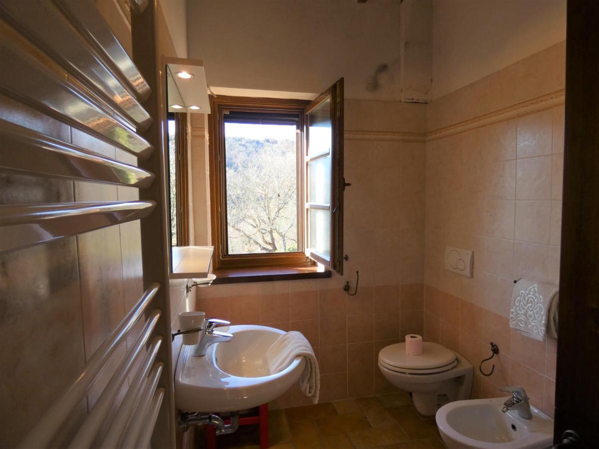 Scappo In Umbria, La Vallata Parrano Exterior photo
